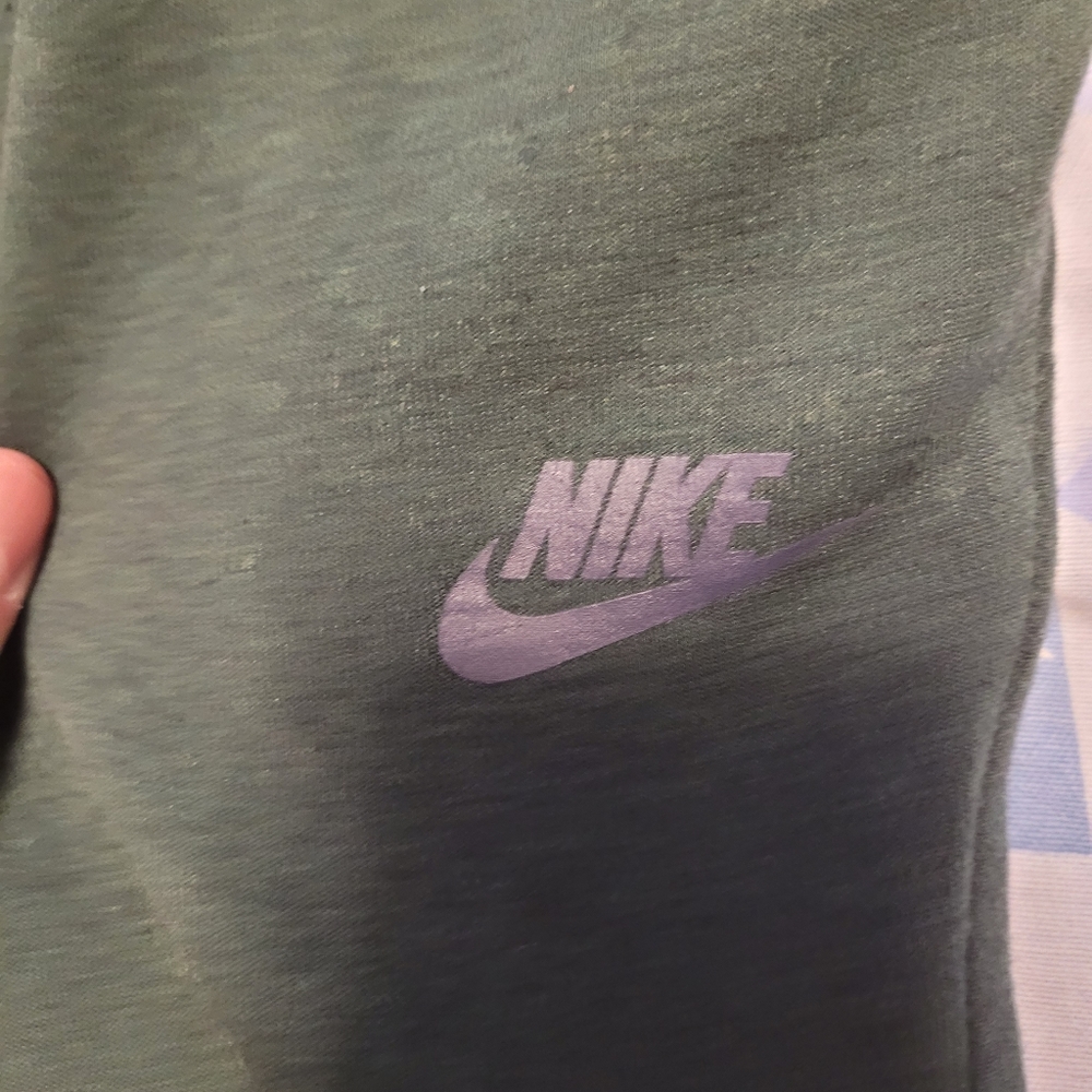 Nike Tech Fleece sweats